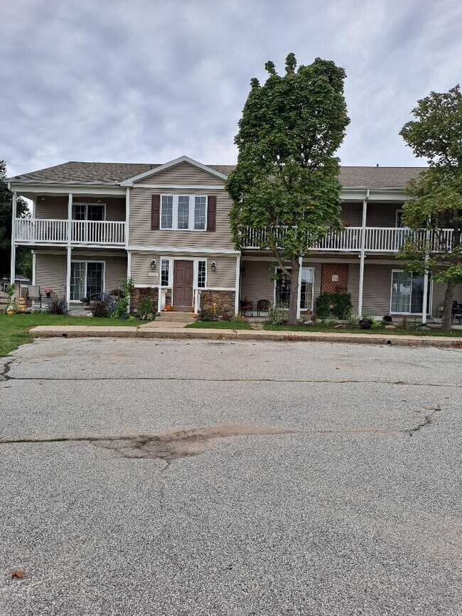 503 N Washington Ave 503 N Washington Ave Ludington MI 49431