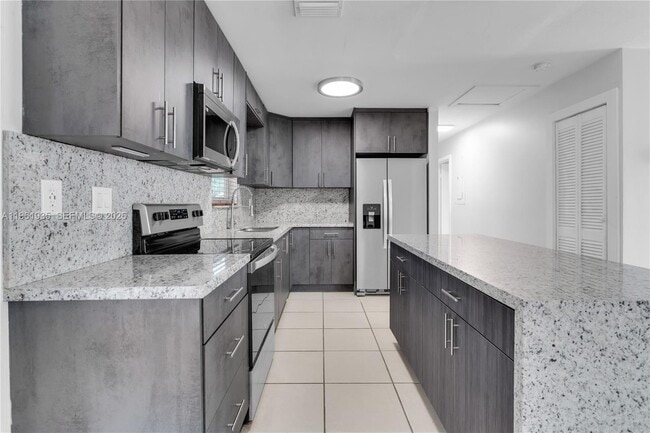 Building Photo - 14943 SW 302nd Terrace