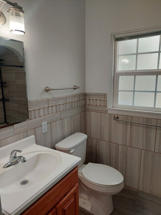 Building Photo - Beautiful RANCH HOME  Rental