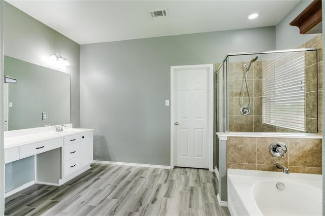 Building Photo - 8720 Stone Valley Dr