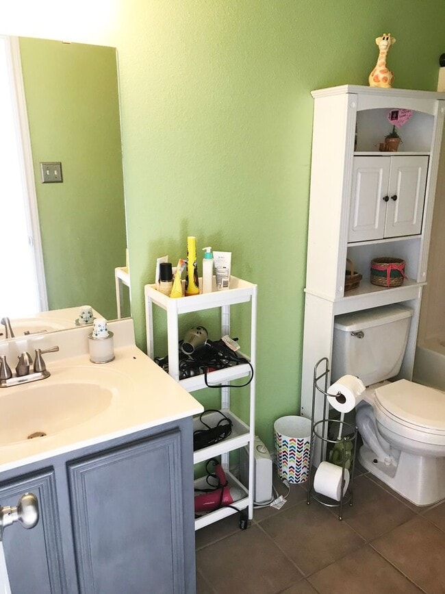 Building Photo - 4-Bedroom House for Rent in Harker Heights