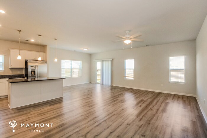 Building Photo - 323 Augustine Dr