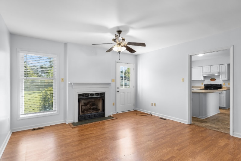 Building Photo - 736 Comet Dr