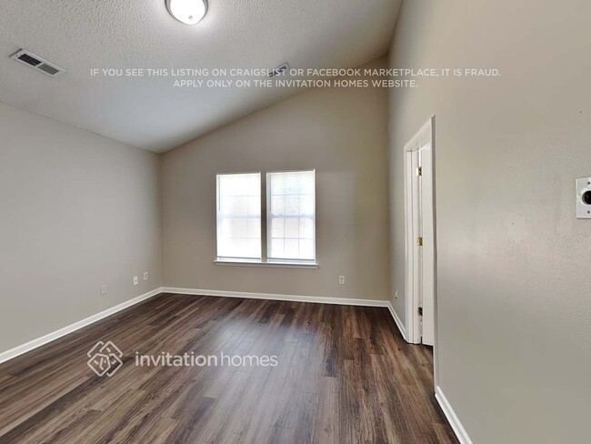 Building Photo - 8731 Purple Thistle Ln
