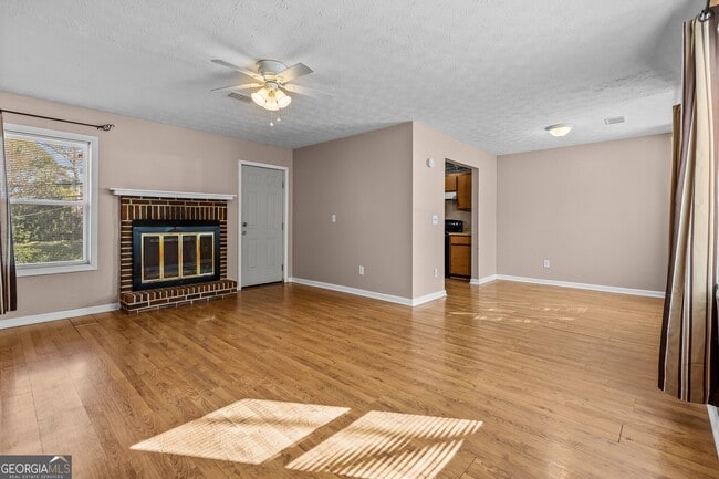 Building Photo - 236 Mateo Walk