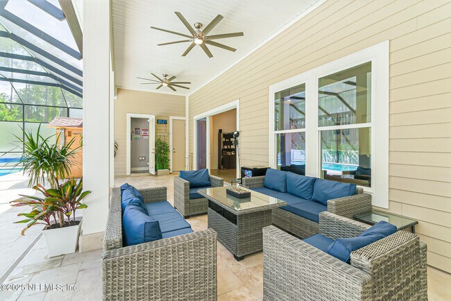 Building Photo - 210 Terra Oaks Dr