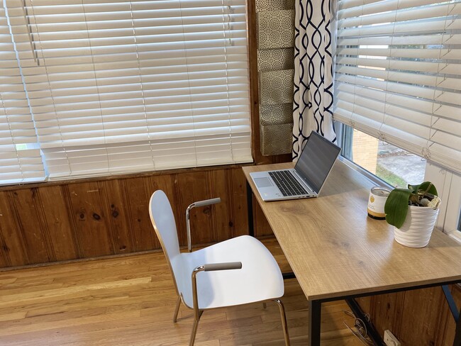 Building Photo - 3136 Belden Cir