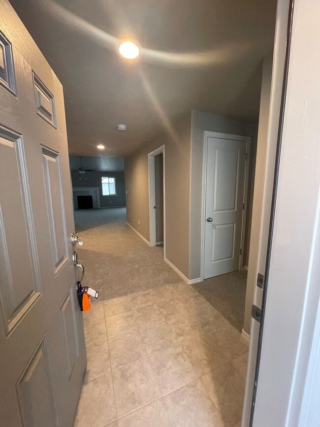 Building Photo - West Valley Home with Underground Sprinkle...