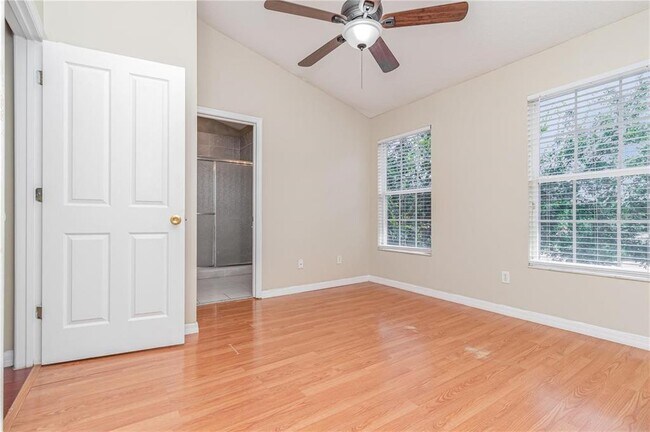 Building Photo - 8517 Saratoga Inlet Dr