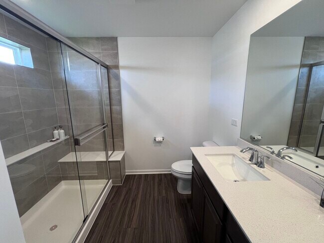 Building Photo - 25701 W Yorkshire Dr
