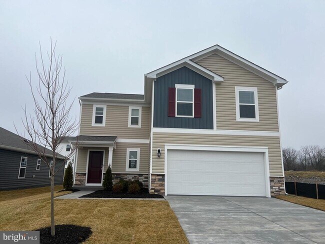 Building Photo - 103 Dinges St