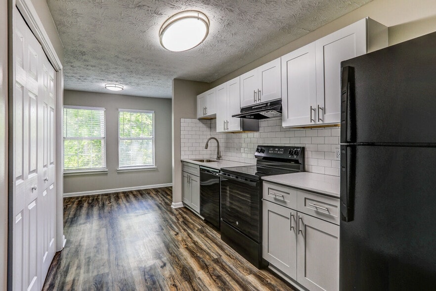 Primary Photo - Meadow Crossing