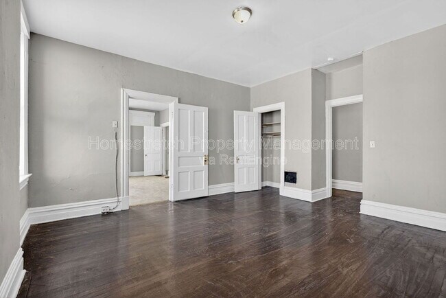 Building Photo - 2100 Adelaide Ave