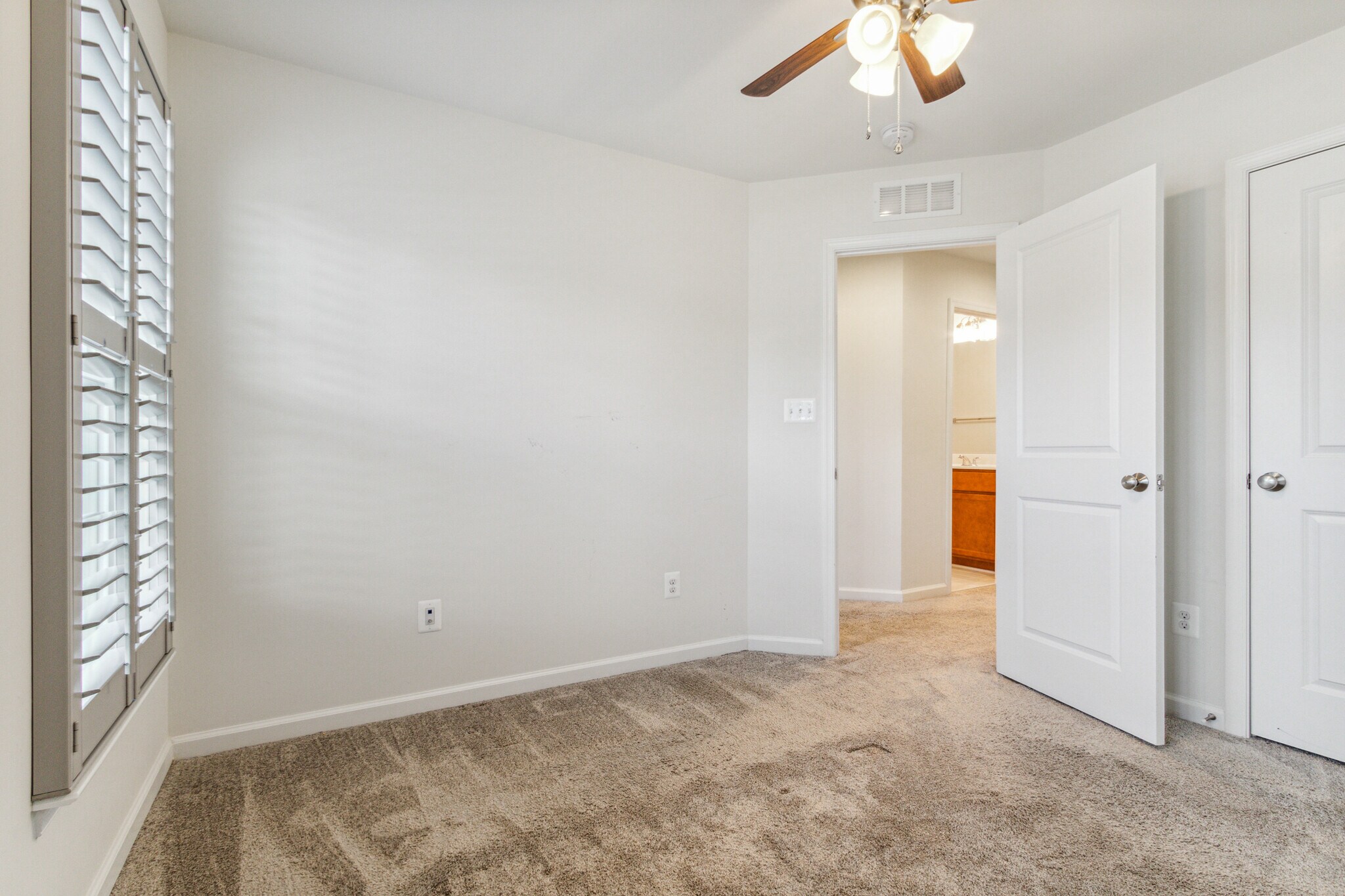 Bedroom 2.1 - 9093 Connor House Rd