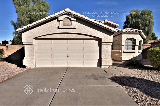 Building Photo - 70 S Sandstone St