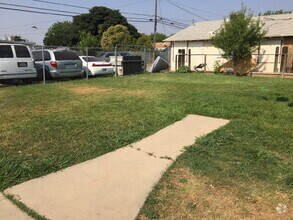 Building Photo - Merced: $799 Comfortable energy efficient ...