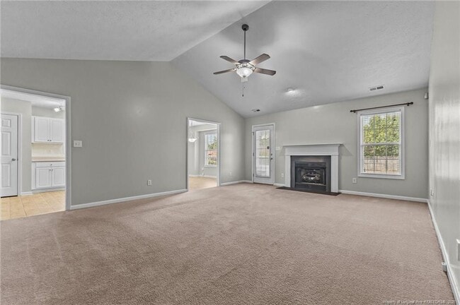 Building Photo - 1323 Shoshone Pl