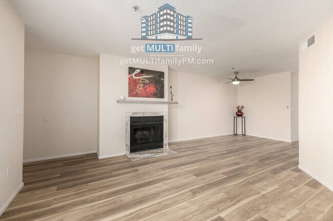 Building Photo - 11640 N 51st Ave