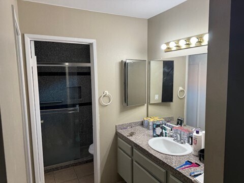 Building Photo - 7126 Devon Ave