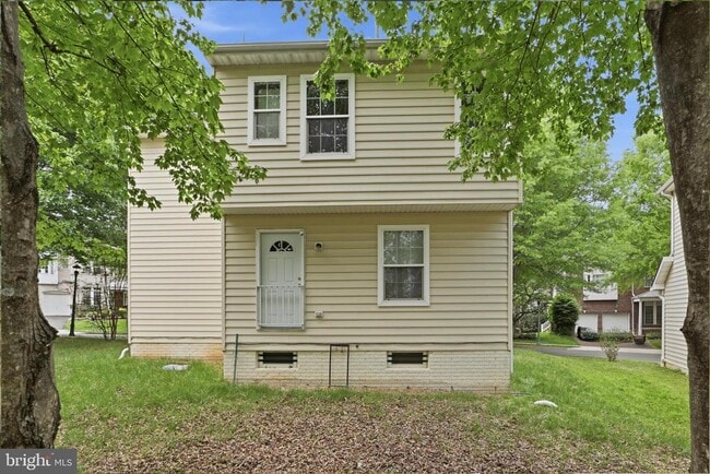 Building Photo - 504 Autumn Wind Way