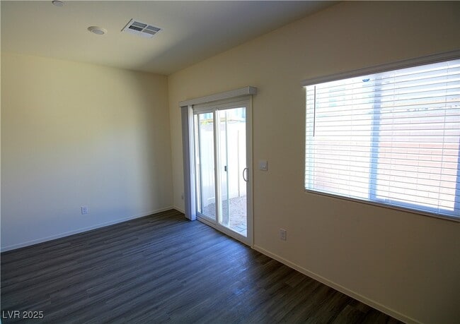 Building Photo - 4755 Zodiac Sky Ave