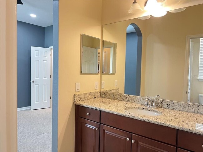 Building Photo - 5753 Hydrangea Cir