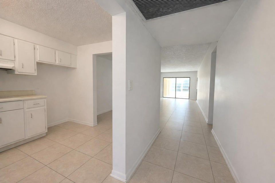 Building Photo - 9440 SW 8th St