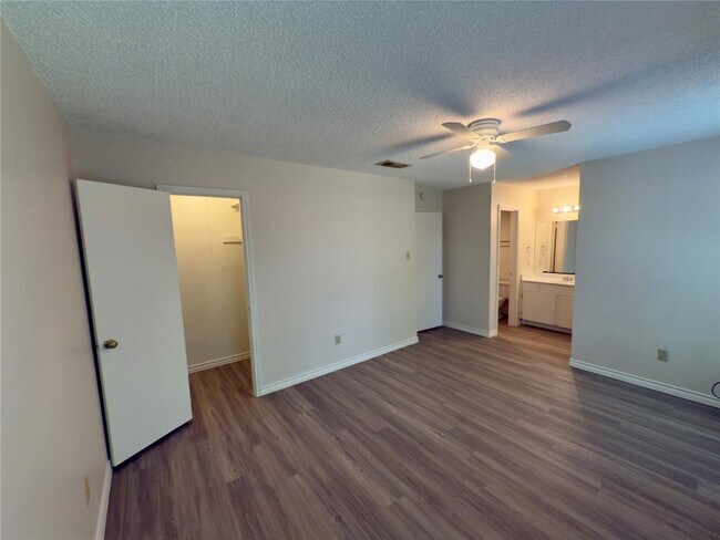 Building Photo - 2618 Alcott Ln