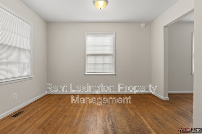 Building Photo - 203 Loch Lomond Dr