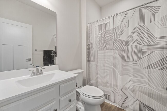 Building Photo - 2694A Azalea Garden Road