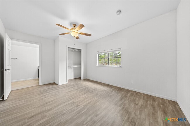 Building Photo - 301 Tatum Rd