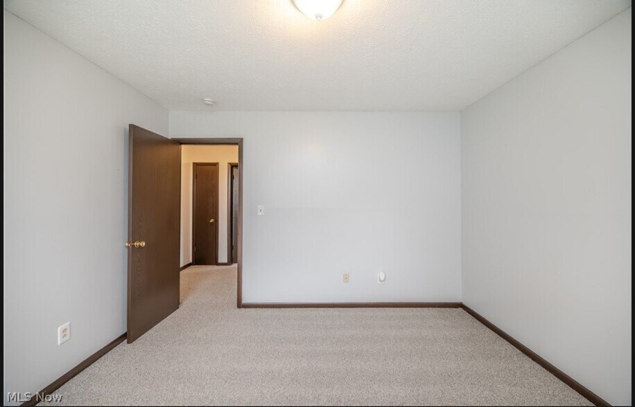 Building Photo - 8136 Stadler Ave
