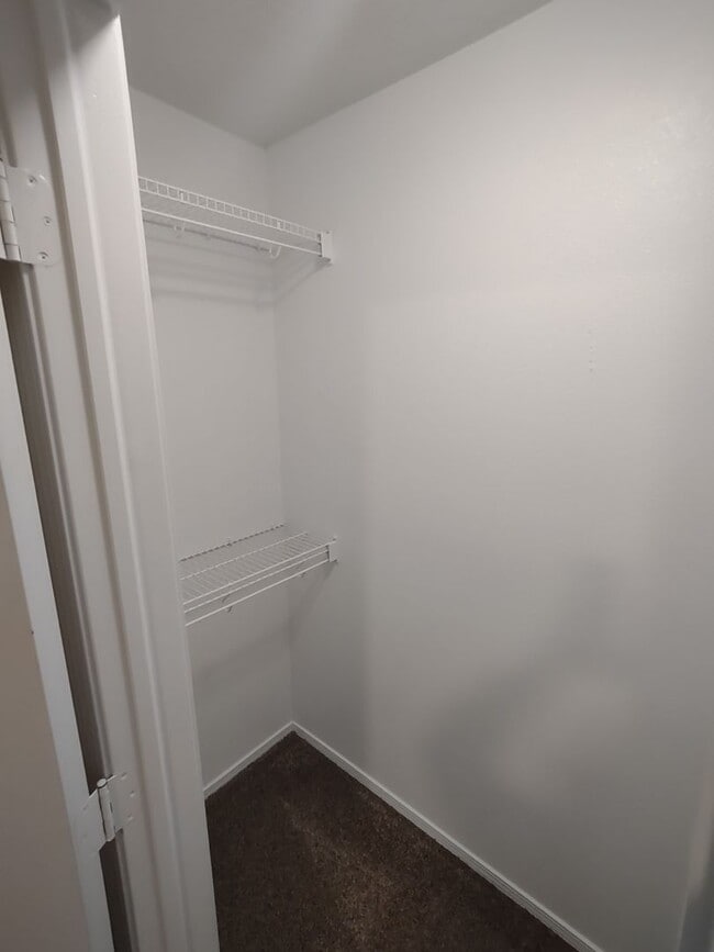Building Photo - Townhome with a Great Location (Magnolia)