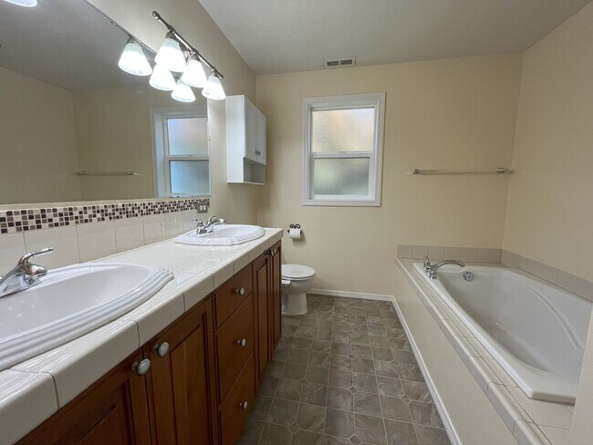 Building Photo - Elegant 5-Bedroom + Bonus Room Home with Modern Upgrades and Serene Outdoor Space