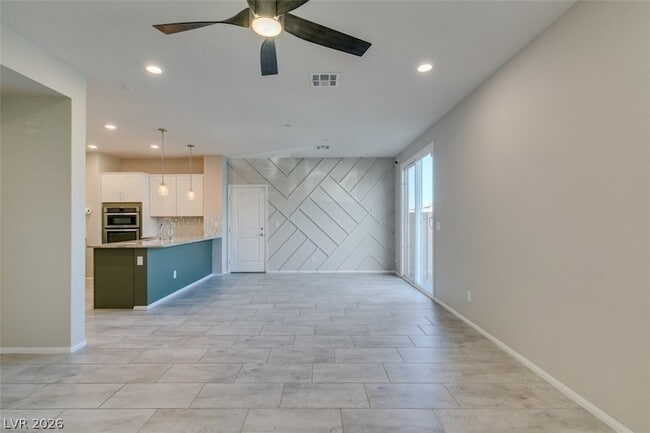 Building Photo - 3148 Bivona Walk