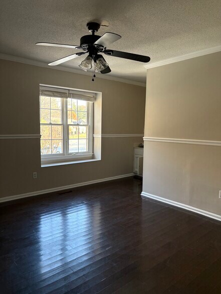 Building Photo - 1261 Watermark Ct