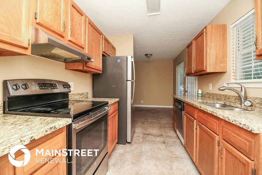 Building Photo - 508 Ashlawn Cir