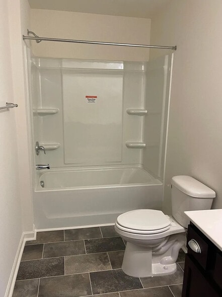 Building Photo - Room in House on Mariners Ct