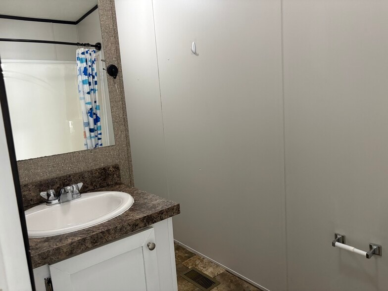 Building Photo - 322 Harvest Park Pkwy