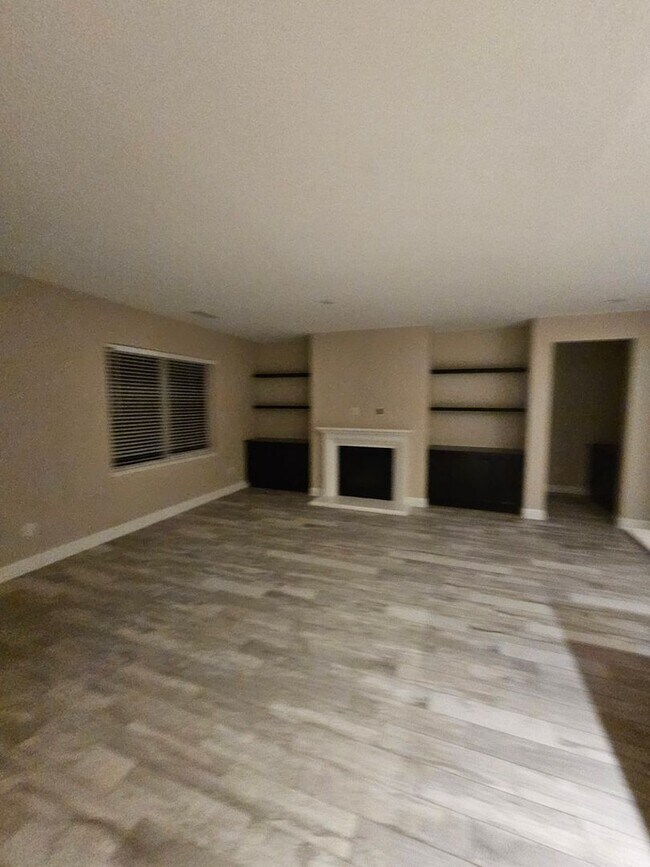 Building Photo - South Reno 4 bedroom home