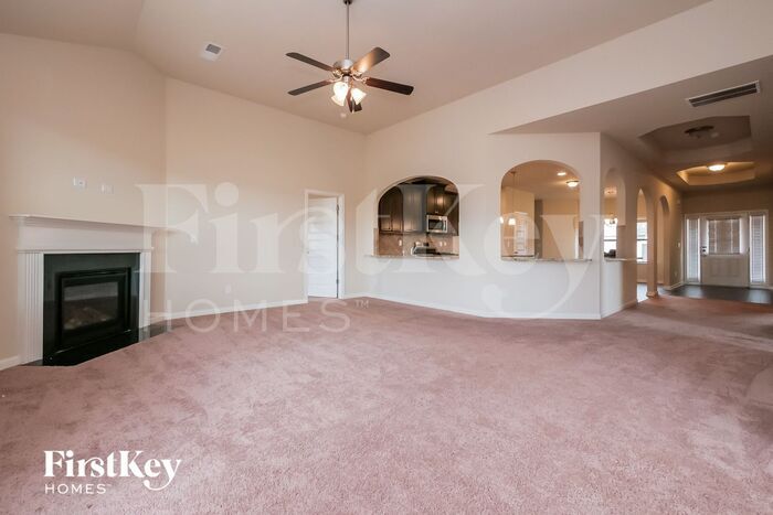 Building Photo - 3180 Alhambra Cir