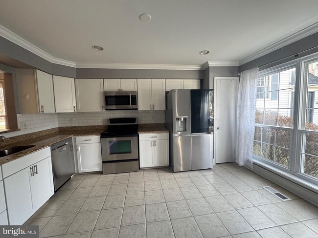 Building Photo - 11720 Stonegate Ln