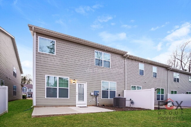 Building Photo - 4110 Steel Wy