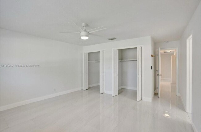 Building Photo - 11280 NW 40th St