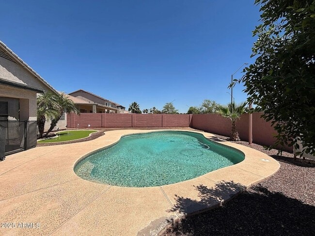 Building Photo - 12735 W Verde Ln