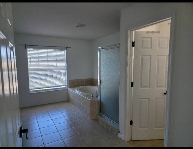 Building Photo - 12935 Carlington Ln