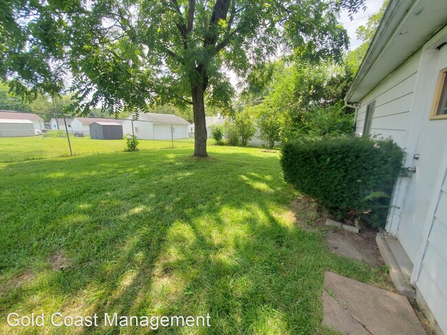 Building Photo - 3 br, 1 bath House - 1709 Ace Place