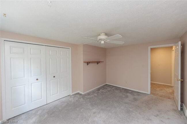 Building Photo - 33403 Cromwell Dr