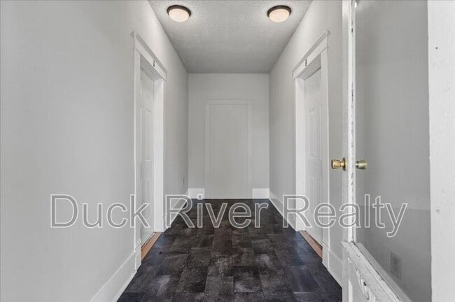 Building Photo - 1603 Highland Ave