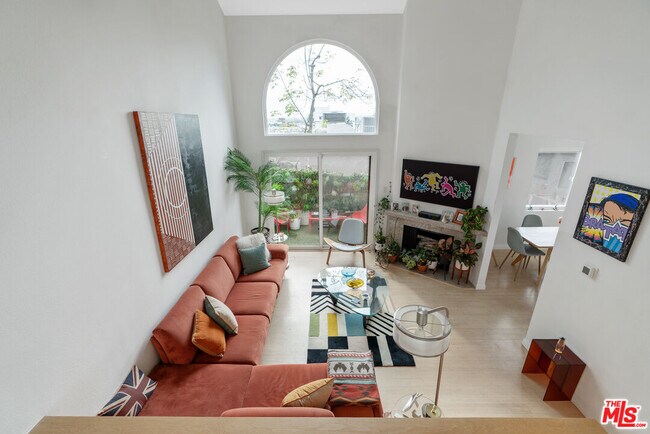 Building Photo - 1979 Grace Ave